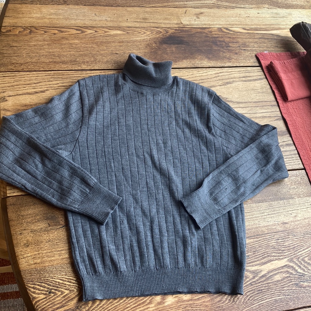 Brooks Brokers Ladies Wools Turtleneck
